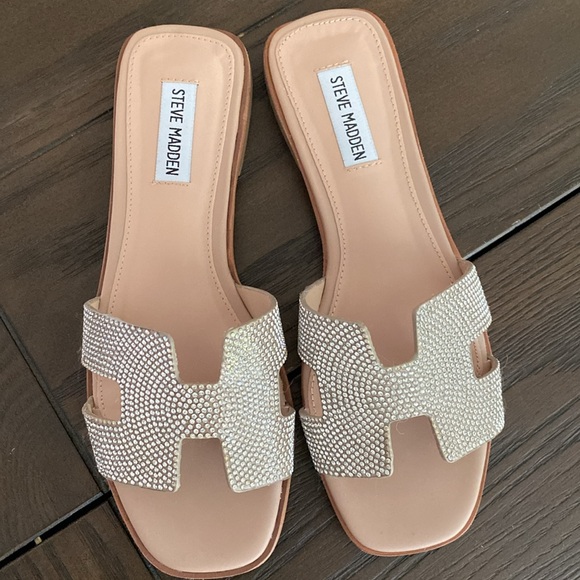 Steve Madden Hadyn Sandal in Nude/Rhinestone - Picture 2 of 7